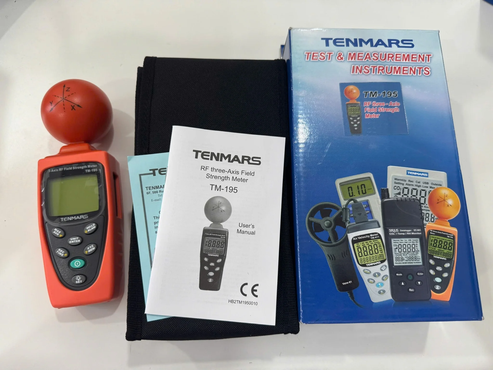 Máy đo cường độ sóng điện trường Tenmars TM-195 9 Bộ sản phẩm máy đo cường độ sóng điện trường Tenmars TM-195