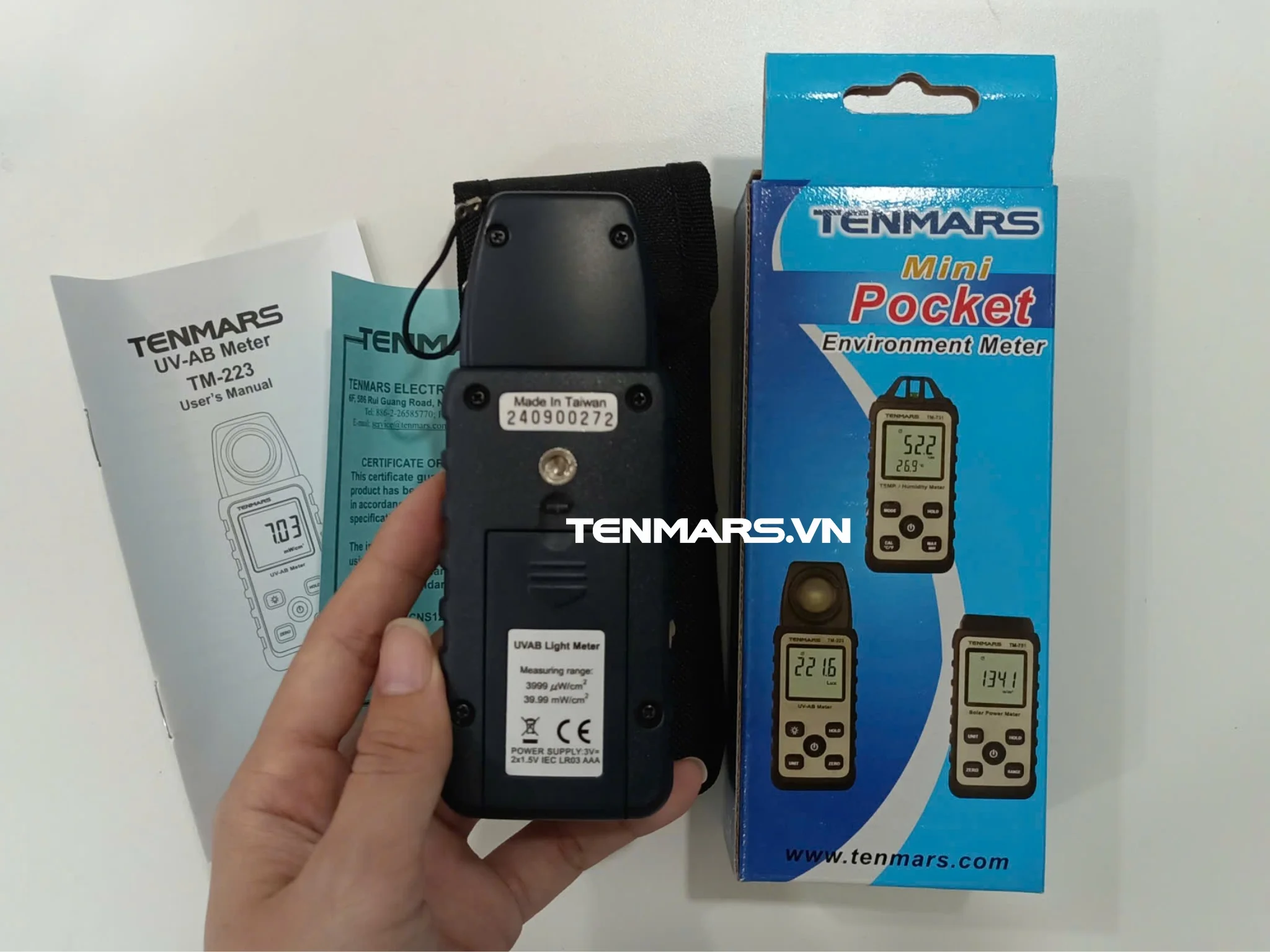 Máy đo tia UV Tenmars TM-223 11 Máy đo tia cực tím Tenmars TM-223 độ bền cao dễ sử dụng