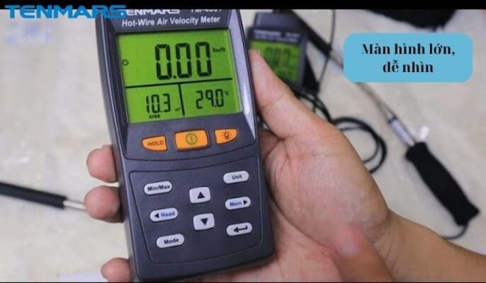 Tenmars TM-4001 có màn hình lớn, dễ nhìn Tenmars TM 4001 2